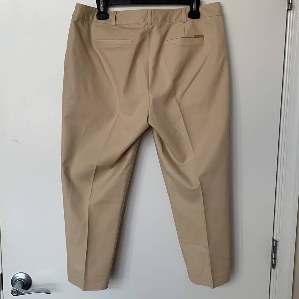 MICHAEL KORS Beige Khaki Straight Leg Capri Pants Size 10 - Picture 10 of 17